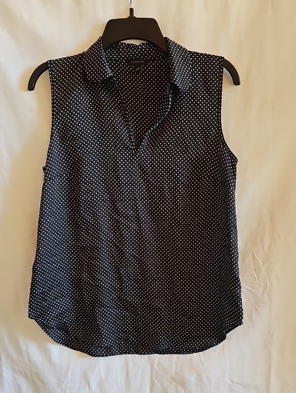 Ann Taylor Black Polka Dot Sleeveless Collared Cami
